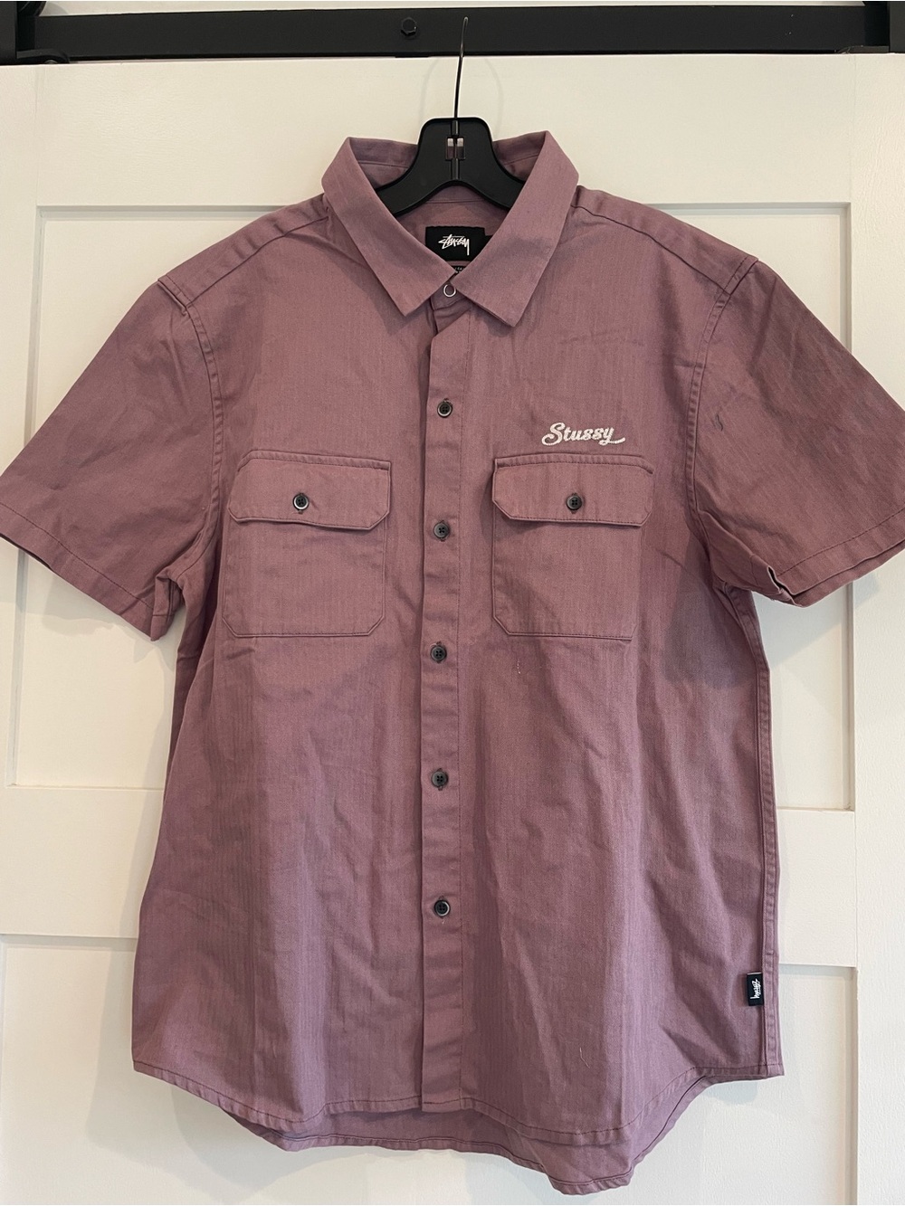 Stussy Men’s Short-Sleeve Button-Up Shirt in Mauve